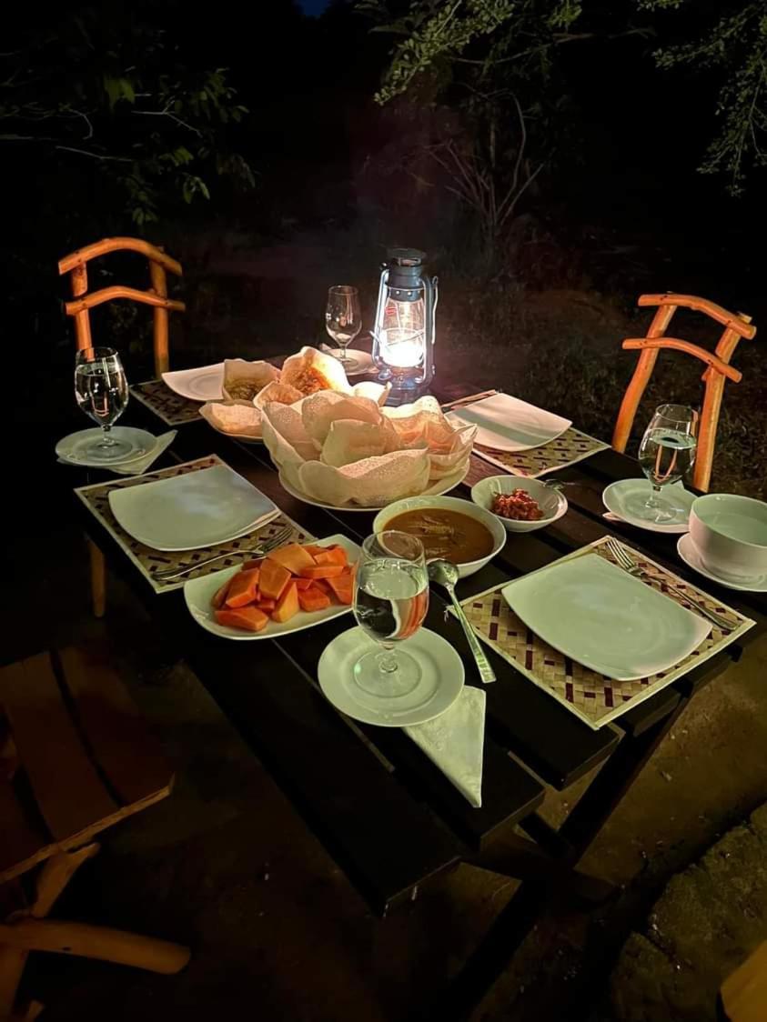 Amron Resort Sigiriya Bagian luar foto