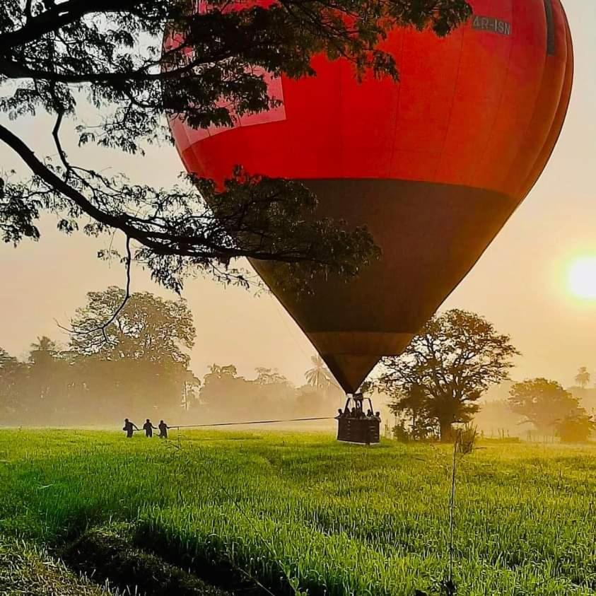 Amron Resort Sigiriya Ruang foto